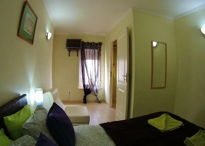 Guest house Surf 1 2*