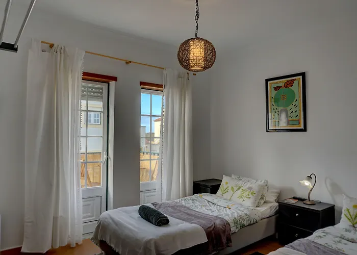 Surf 1 Guest house Peniche