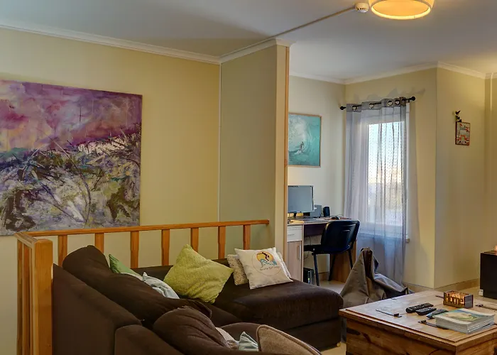 Surf 1 Guest house Peniche